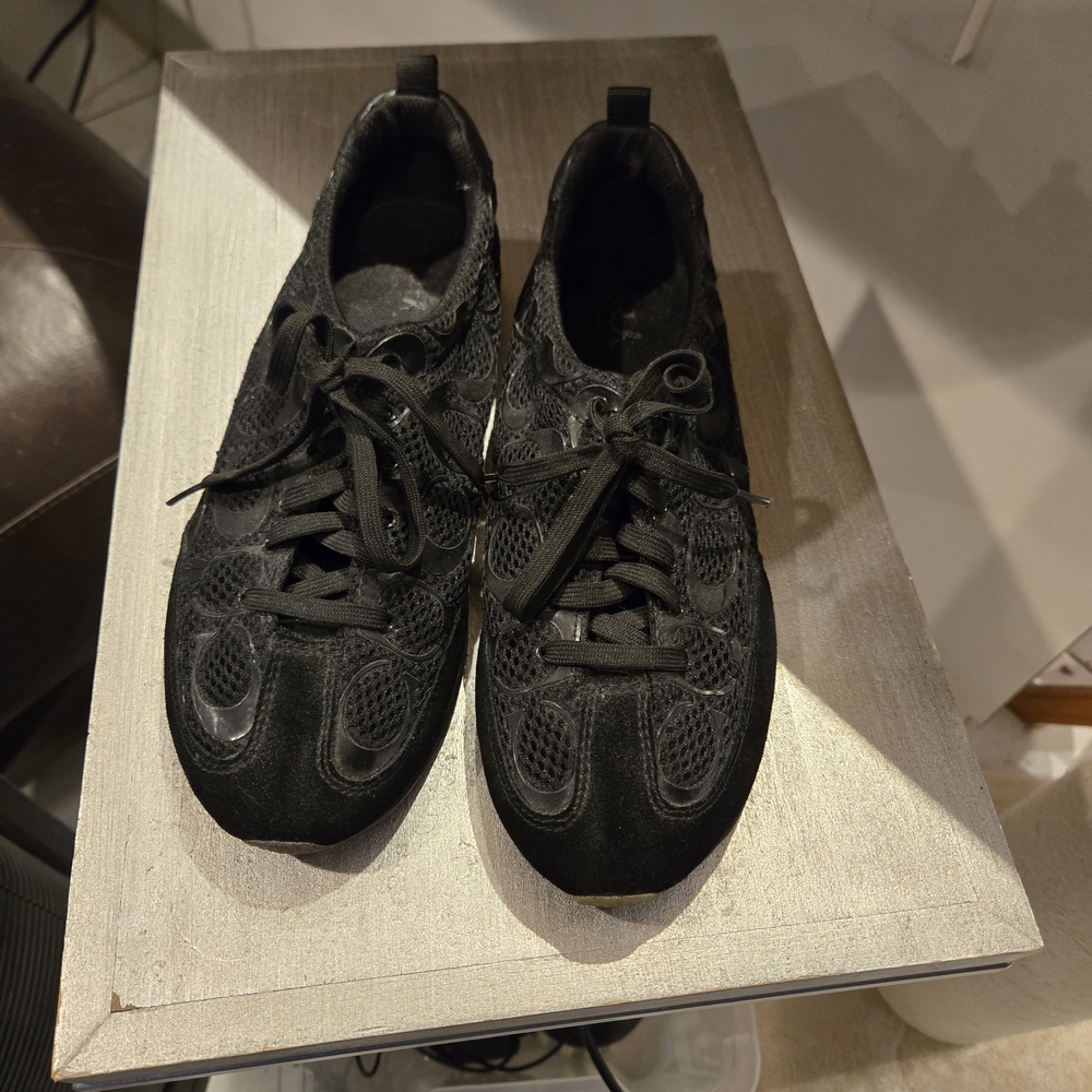 Coach Women's Black Lace-Up Sneakers